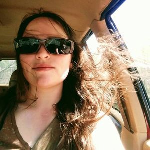 Meet your Posher, Kara